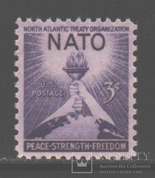 США. 1952. НАТО **.
