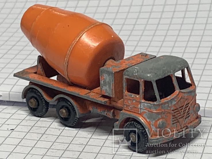 №26 LESNEY Foden Cement Mixer