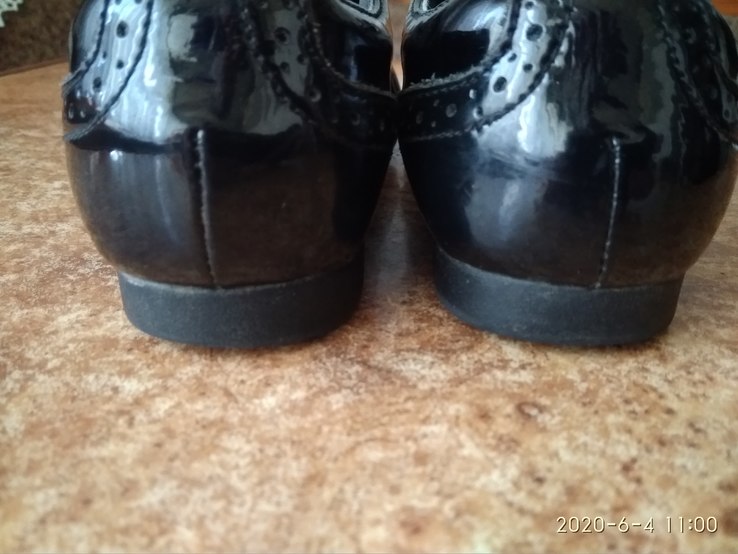 Лаковані туфлі р.32.5 Clarks, фото №8