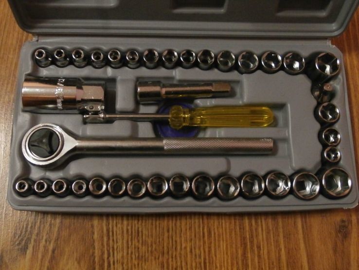 Набор торцевых головок с трещоткой AIWA 40 Pcs Combination Socket Wrench на 40 предметов