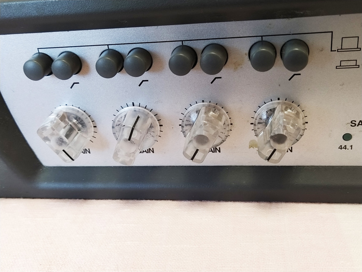 Цифровой микшер Digidesign digi rack 002, фото №5