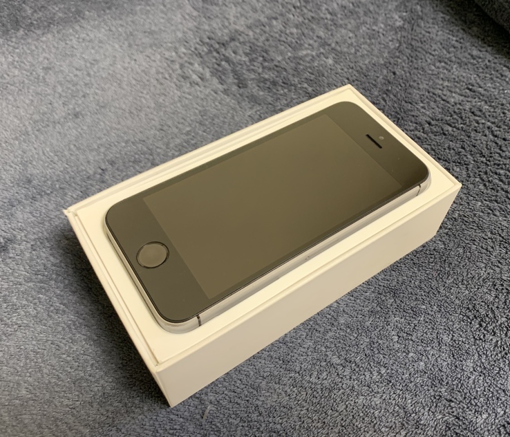 Apple iPhone SE 16Gb b/u., numer zdjęcia 3