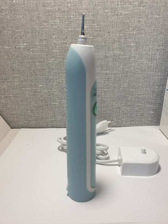 Электрическая зубная щетка Philips Sonicare HX 6710, фото №12