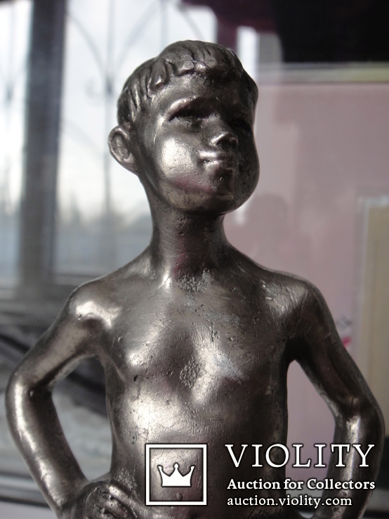 "Мальчик с мячом" скульптор Бельская В. ,1962 год, силумин, фото №5