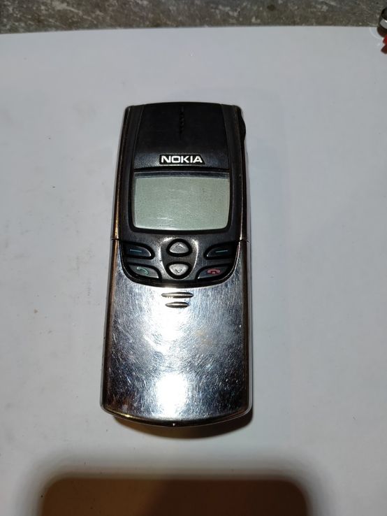 Nokia 8810