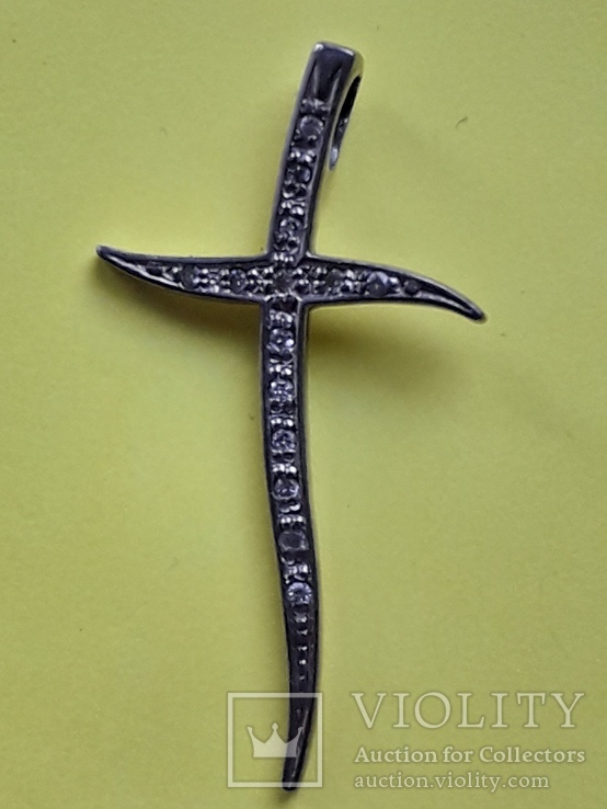 Крестик-шпага с белыми камнями Серебро, фото №2
