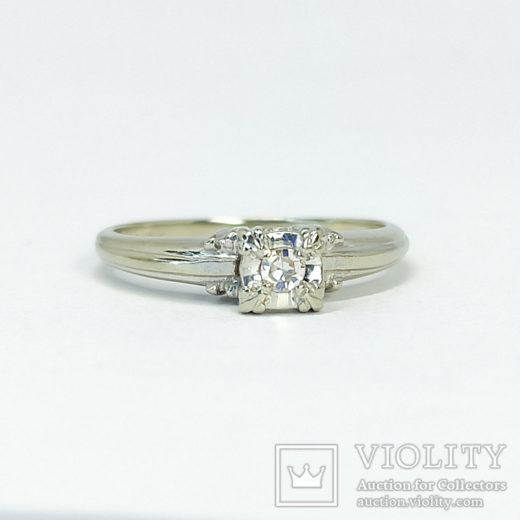 Золотое помолвочное кольцо с бриллиантом, фото №3