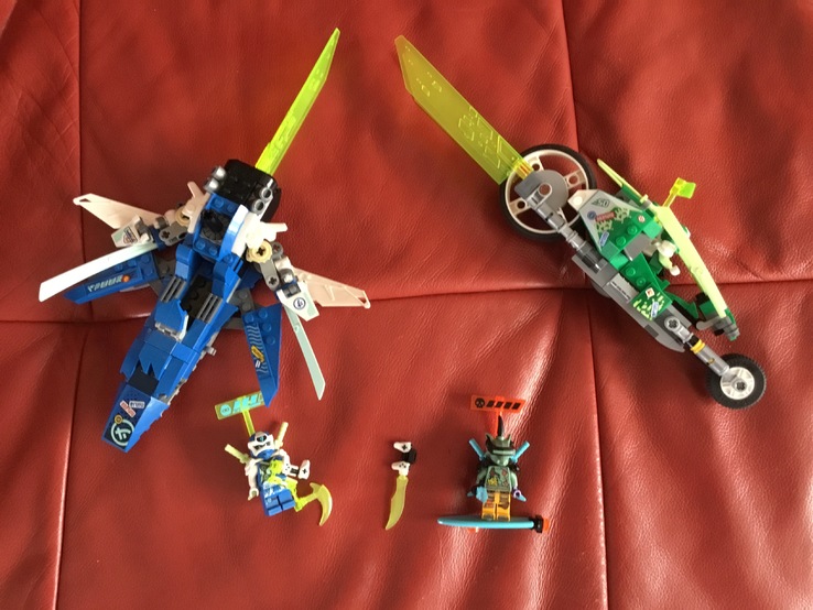 LEGO Лего NINJAGO Скоростные рейсеры Джея и Ллойда 71709, фото №6