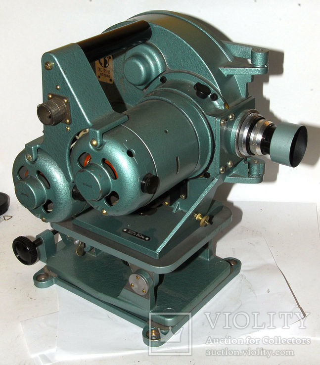 СКС-1М-16 Високоскоростная 16мм профессиональная кинокамера з обьективом РО3-3М