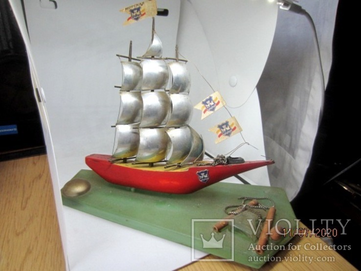 Модель парусник "морская" орг. стекло металл дерево, фото №2