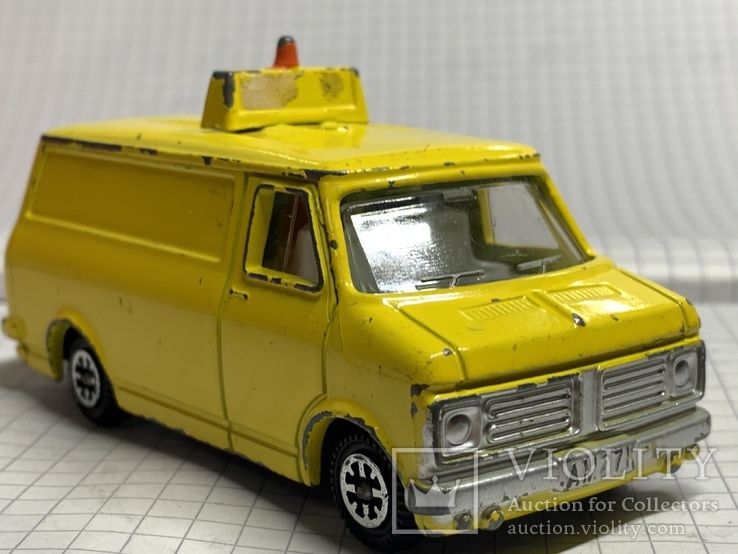 Dinky Toys - Yellow BEDFORD VAN - Diecast - Made in England