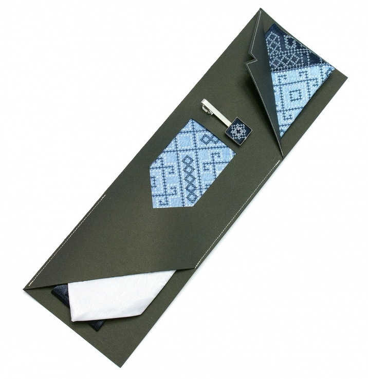 Вишита краватка з зажимом Синє Тріо, фото №2