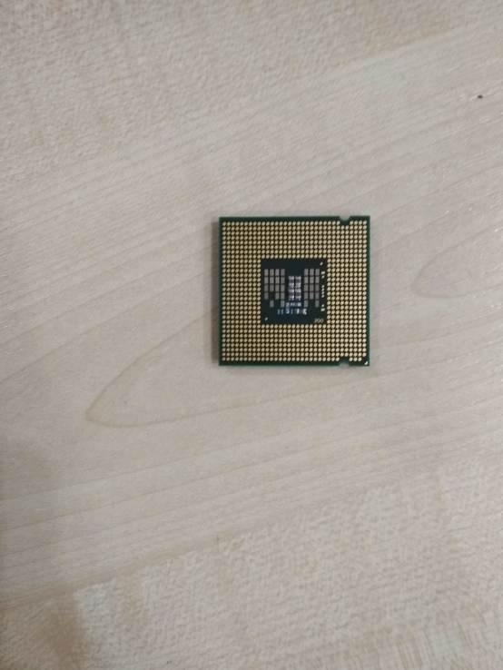 Процессор Intel Core 2 Quad Q9300 M1 SLAWE 2.5GHz 6MB Cache 1333 MHz FSB Socket 775, photo number 4