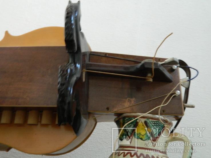 Украинский музыкальный инструмент Лира, фото №4