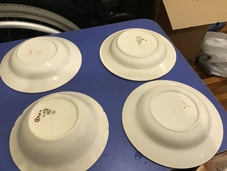 4 тарелки одним лотом, фото №3