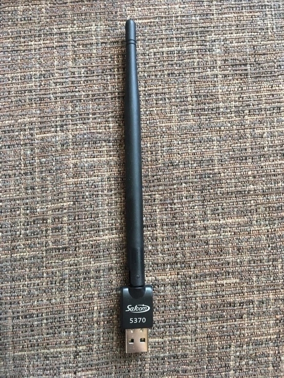 USB Wi-Fi адаптер Satcom RT5370 5dBi ( USB, 150Mbps, с антенной )