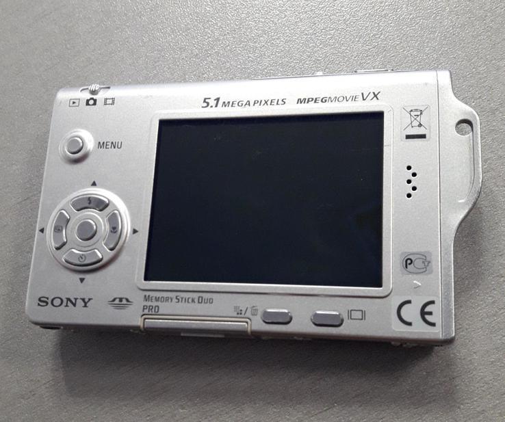 Sony Cyber-shot DSC-T7, фото №4