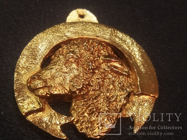 Овен Баран латунь коллекционная миниатюра брелок, фото №2