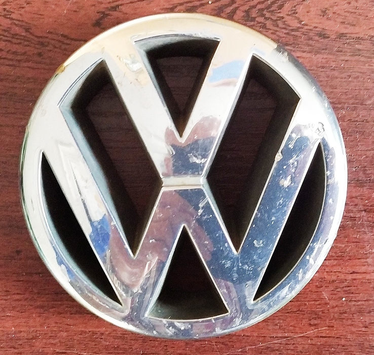 Эмблема значок на решетку радиатора Volkswagen VW, фото №4