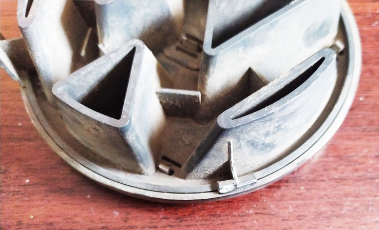 Эмблема значок на решетку радиатора Volkswagen VW, фото №6