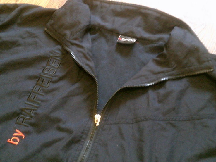 Raiffeisen - куртка ветровка легкая разм.L, фото №3