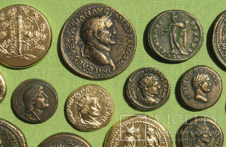Золотые и бронзовые монеты античности. Копии, без стекла, 31х21см., фото №4