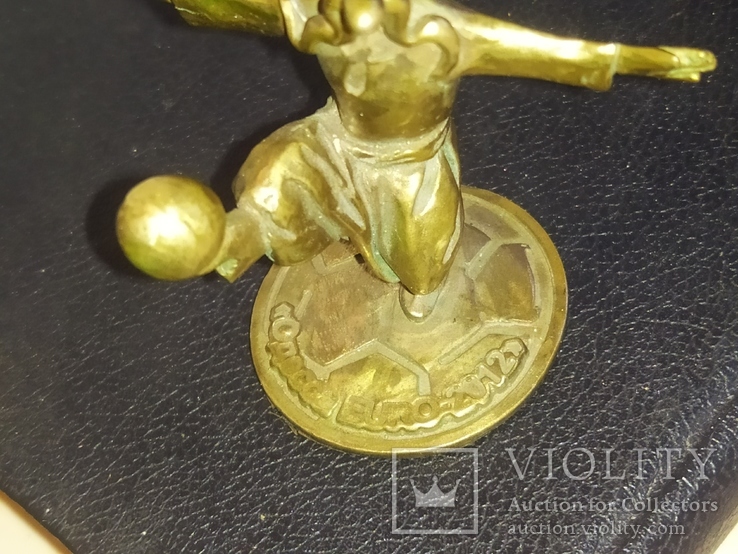 Украинец Казак с мячем коллекционная миниатюра статуэтка бронза, фото №8
