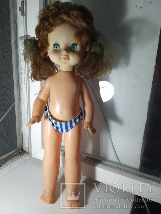 Кукла с хвостиками