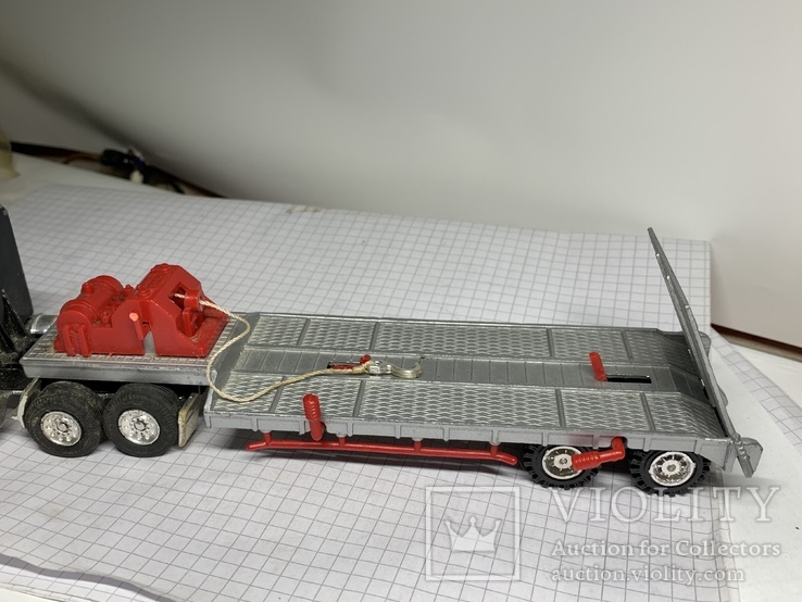 KENWORTH AERODYNE Red White Semi Truck Cab And Trailer Tootsie Toy Made in USA, фото №8