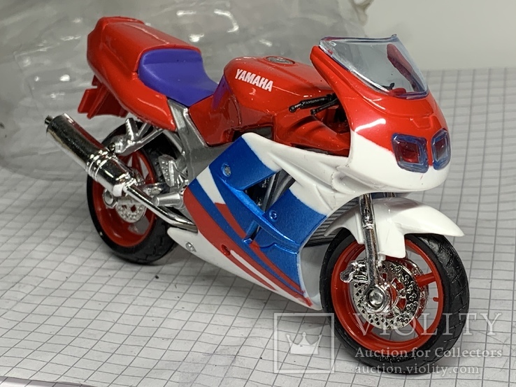 MAISTO Yamaha в блистере