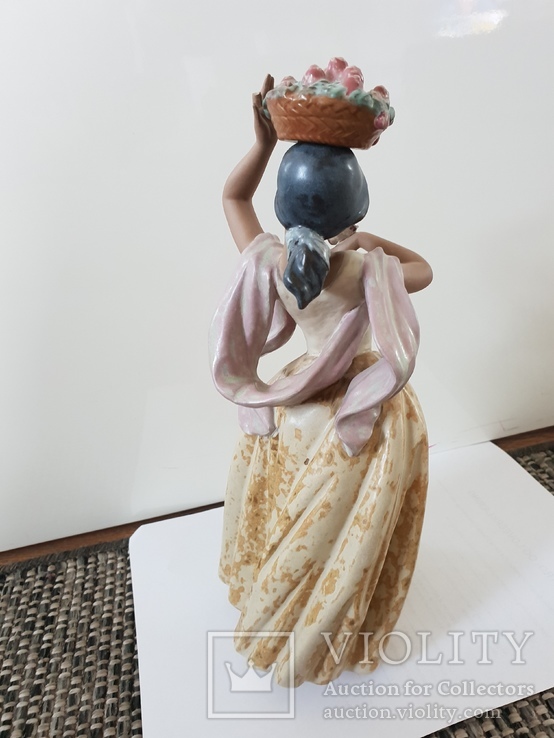 Lladro .A BIRD ON HAND , фото №6