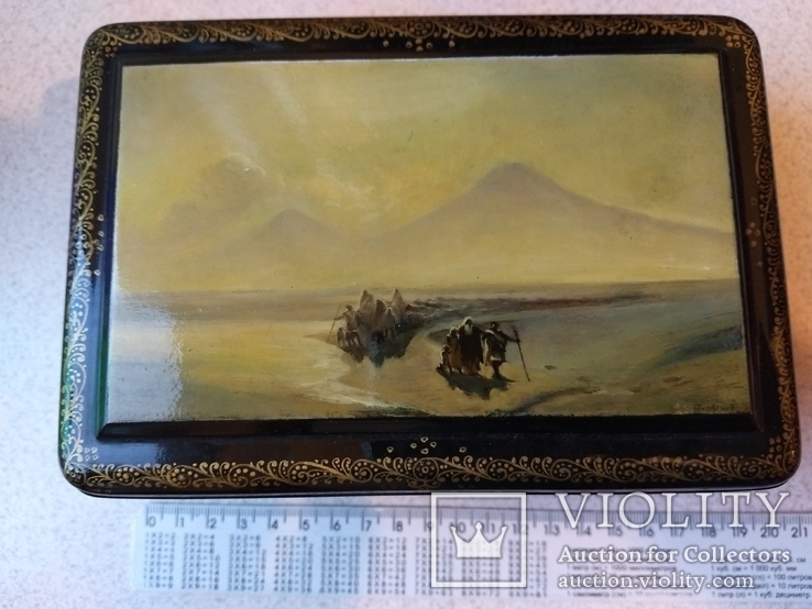 Лаковая шкатулка на тему картины "Ной спускается с горы Арарат", автор Яковенко, фото №10
