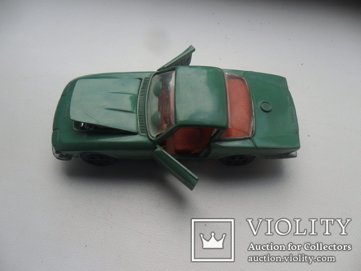 Mebetoys A-22 Corvette Rondine