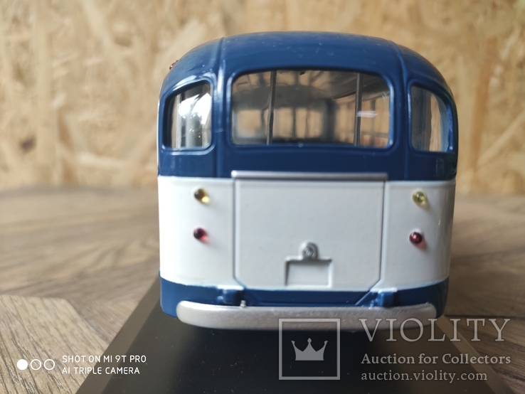 Масштабная модель LIAZ - 1/43 в боксе CLASSIC BUS.RU, фото №6