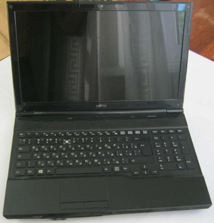 Купить Ноутбук Fujitsu Lifebook Ah532