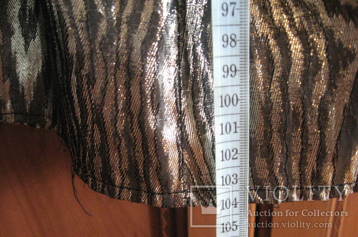 Серебряное платье с черным бархатным лифом, фото №6