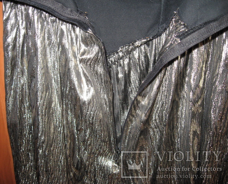 Серебряное платье с черным бархатным лифом, фото №8