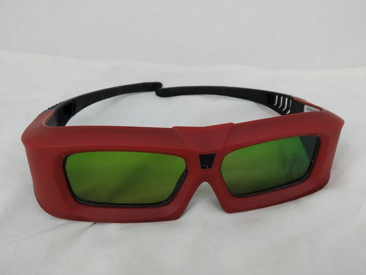 3D очки XpanD.