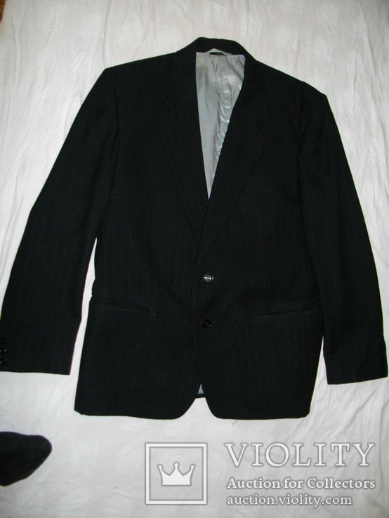 Новый мужской костюм чисто черного цвета, размер 46 рост 3, фото №2