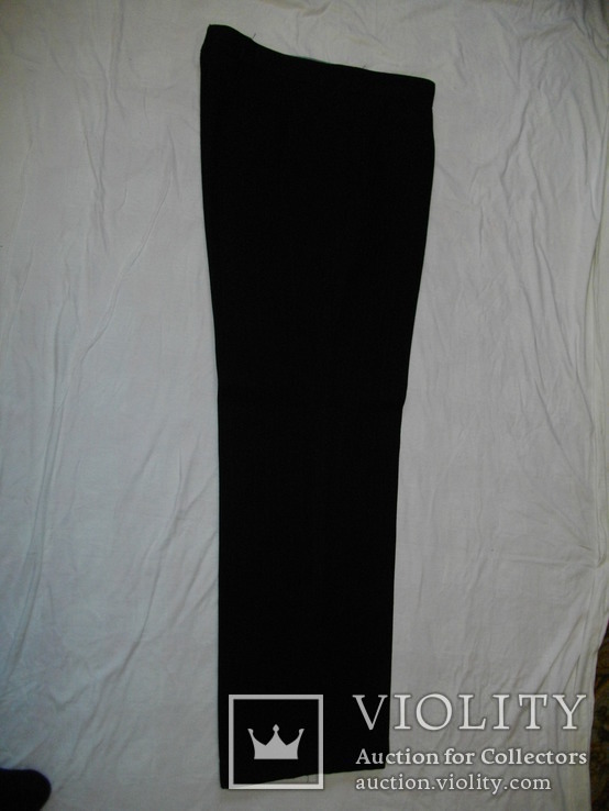 Новый мужской костюм чисто черного цвета, размер 46 рост 3, фото №3