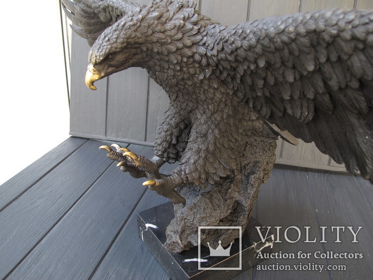 Большая бронзовая скульптура Орел. Клеймо, фото №5