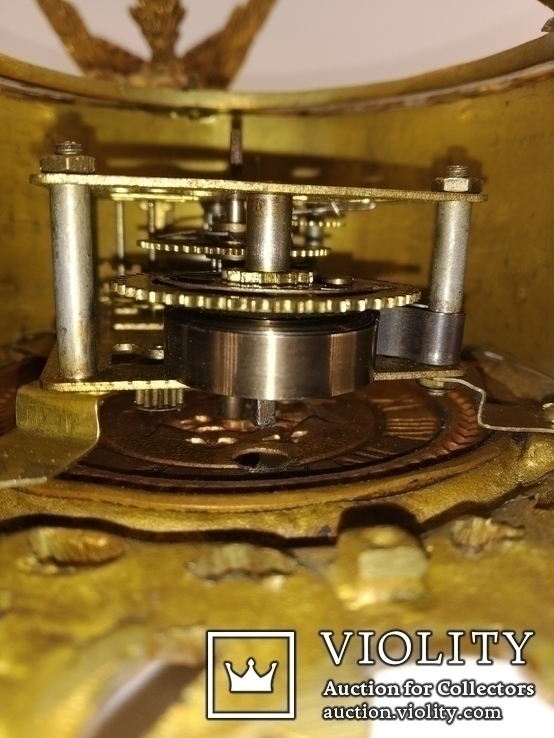 Механічний настільний годинник на мармуровій підставці "Дитя з орлом" арт. 0391, фото №10