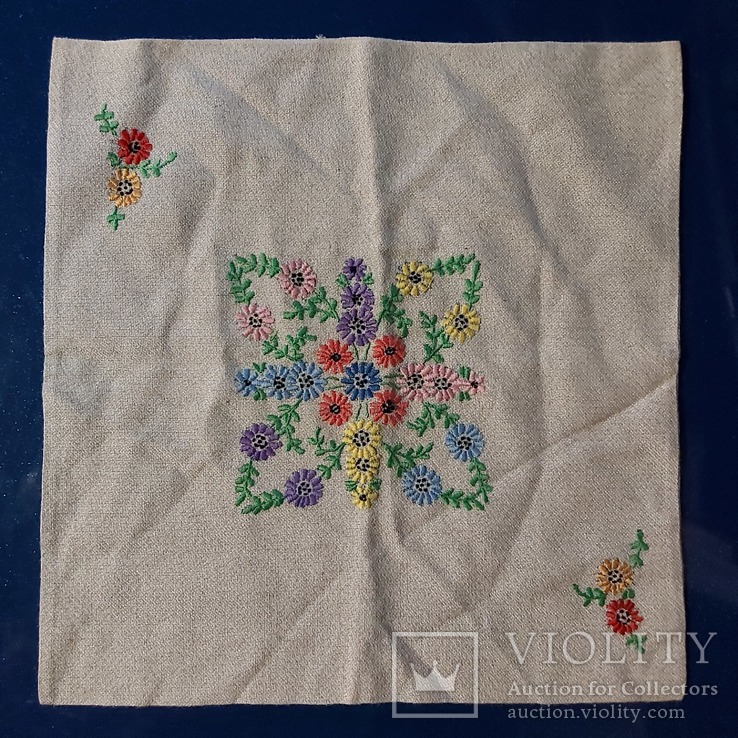 Pillowcase with embroidery *Daisies* 45 * 45 cm, photo number 3