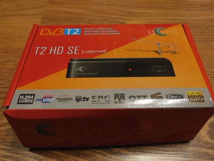 Ефірний DVB-T2 ресивер (тюнер) uClan T2 HD SE Internet