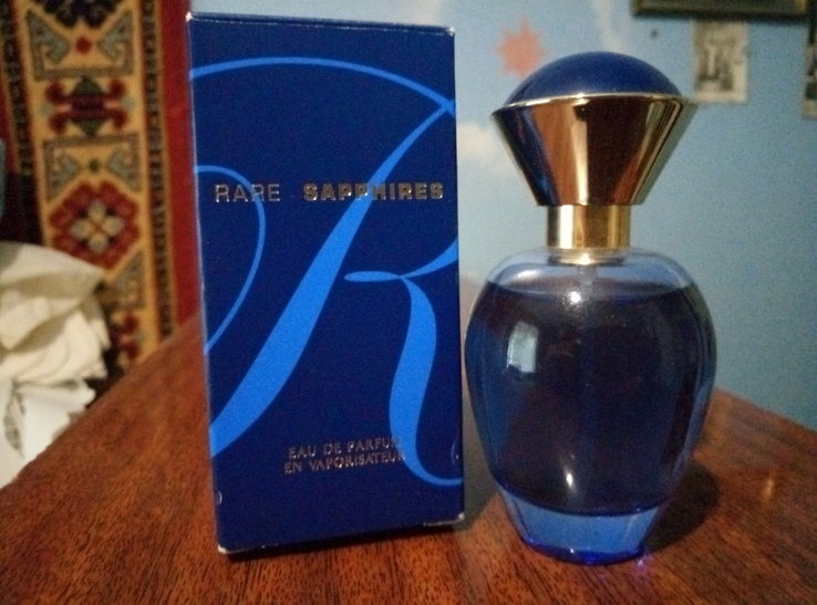 Продам духи Rare Sapphires