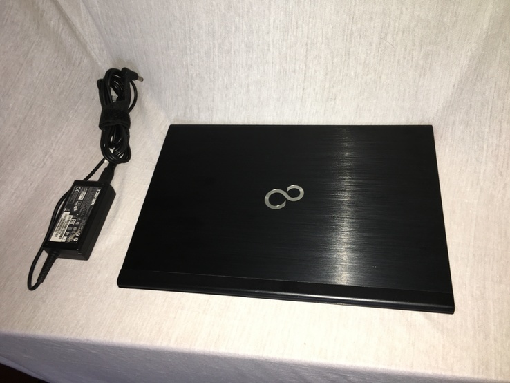 Ноутбук Fujitsu Lifebook U554 i5-4200U/4gb DDR3/ SSD 120Gb/Video Intel / 7 часов, photo number 2