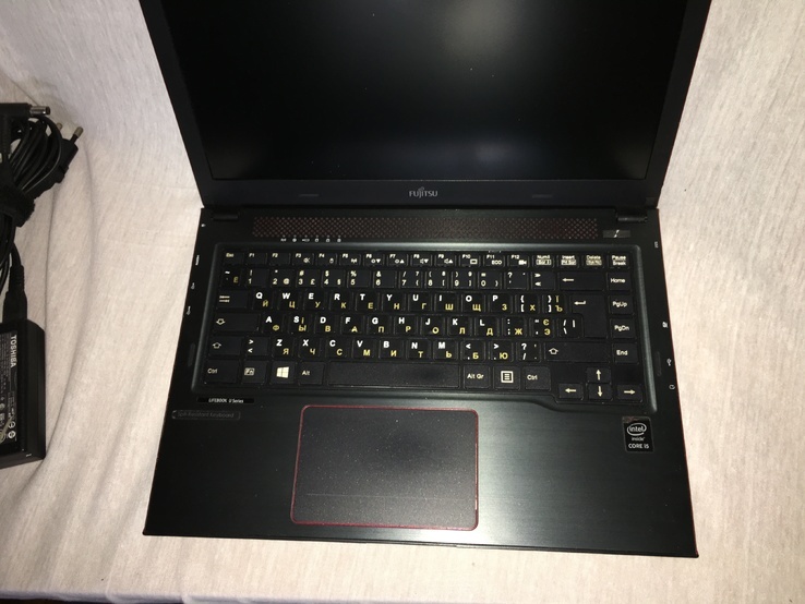 Ноутбук Fujitsu Lifebook U554 i5-4200U/4gb DDR3/ SSD 120Gb/Video Intel / 7 часов, numer zdjęcia 6