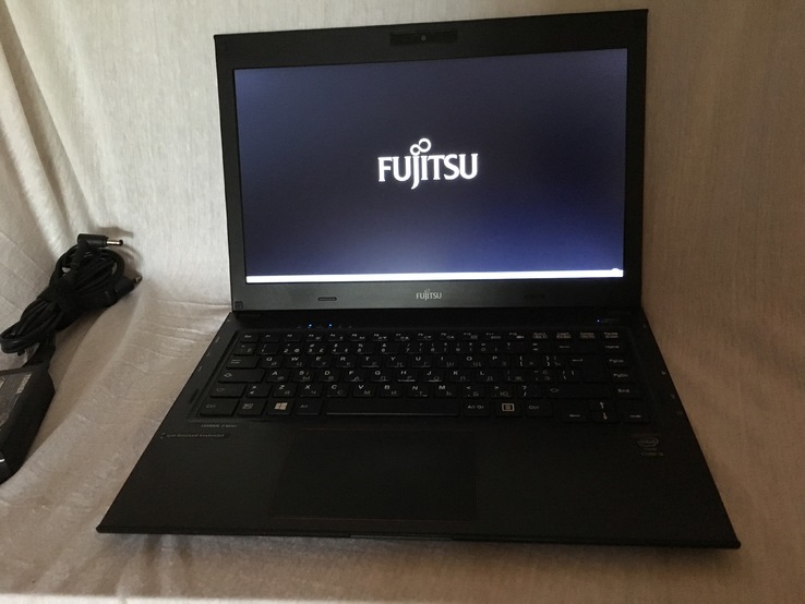 Ноутбук Fujitsu Lifebook U554 i5-4200U/4gb DDR3/ SSD 120Gb/Video Intel / 7 часов, numer zdjęcia 7