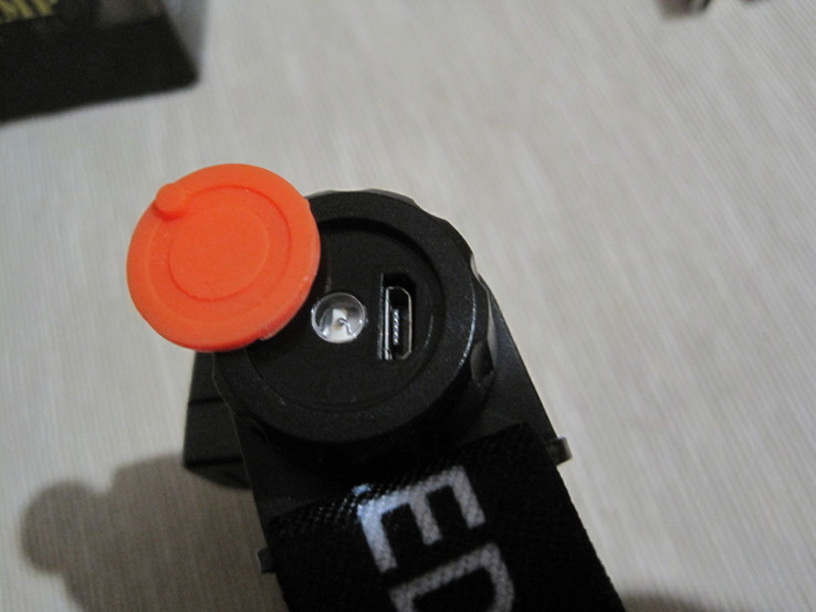 Фонарик налобный аккумуляторный с магнитом, фото №6