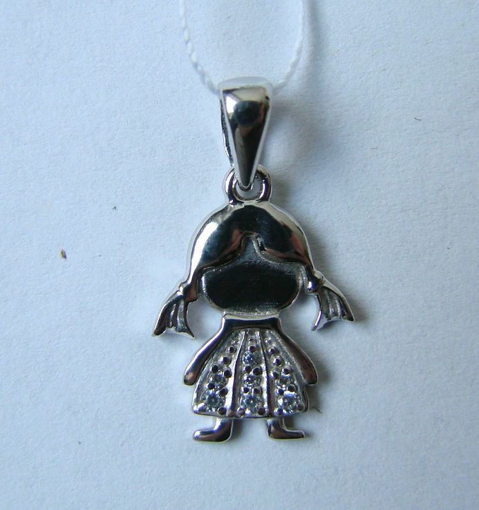 Девочка маленькая серебряная (925) подвеска с фианитами., фото №2